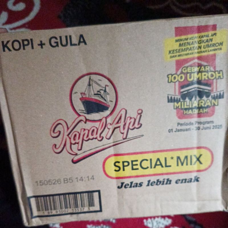 

kopi kapal api special mix renceng kopi plus gula 12x10