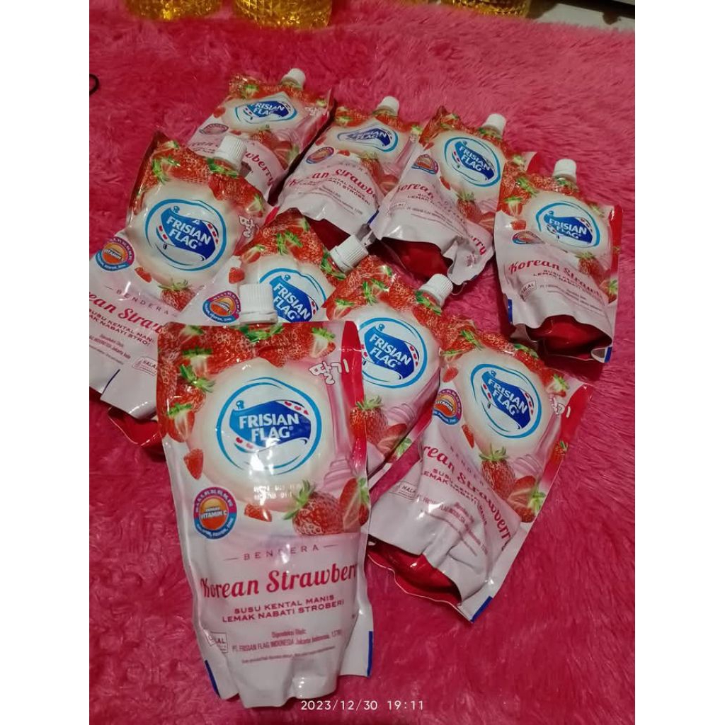 

susu kental manis frisian flag strawberry