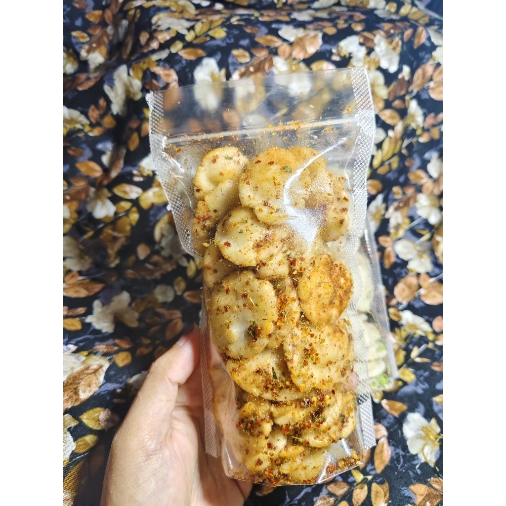 

cipak kriukk cemilan pedas jajanan khas garut