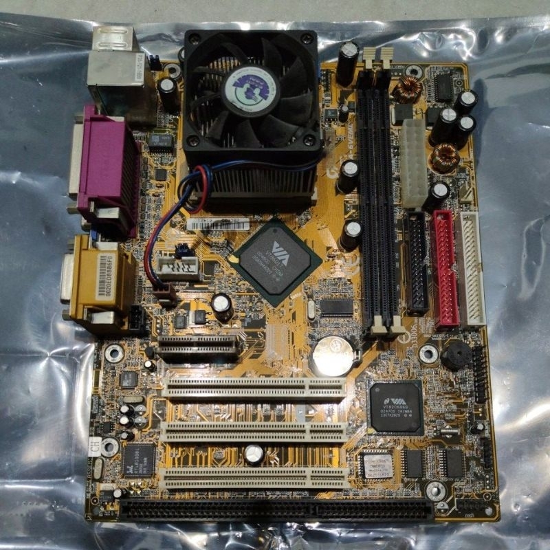 MOTHERBOARD INTEL CELERON  1300 MHZ ISA SLOT KONDISI 90 PERSEN VGA ONBOARD,No karat