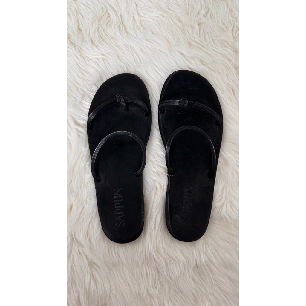 Preloved Sappun Sandals