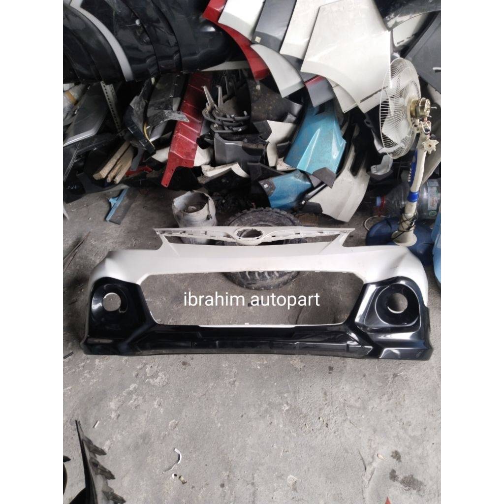 bodykit atau sepoiler depan blakang avanza veloz 2013