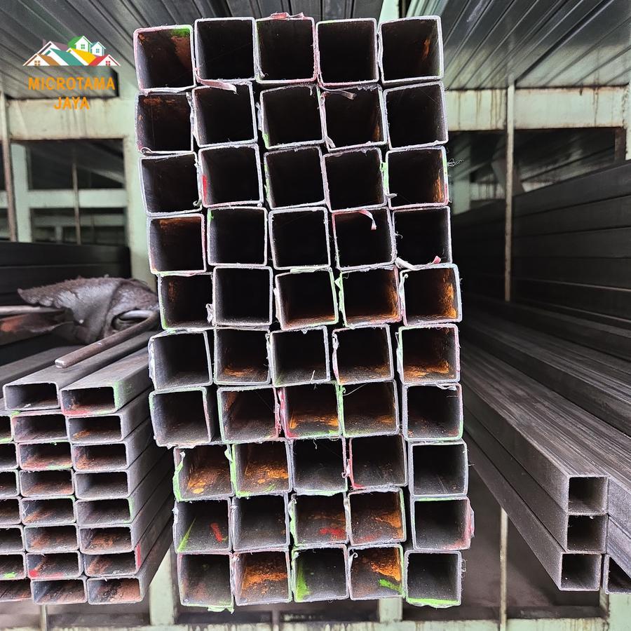 Hollow Hitam 40 x 40 / Holo Besi Kotak