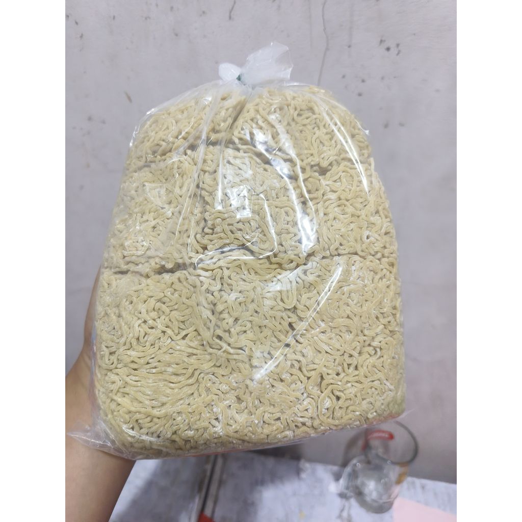

mie ayam tipis rasa garing