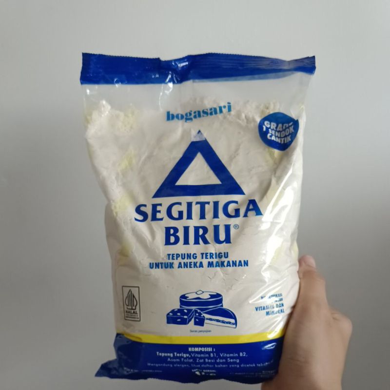 

Tepung Segitiga Biru 1 kg