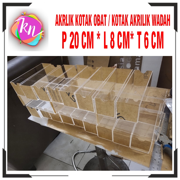 Akrilik Kotak Obat / Wadah Akrilik Serbaguna