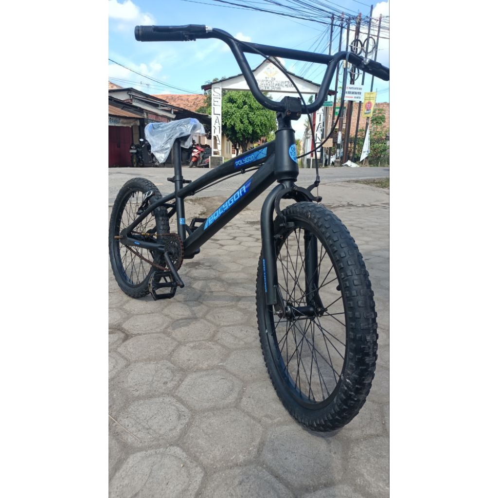 sepeda BMX bekas 20"