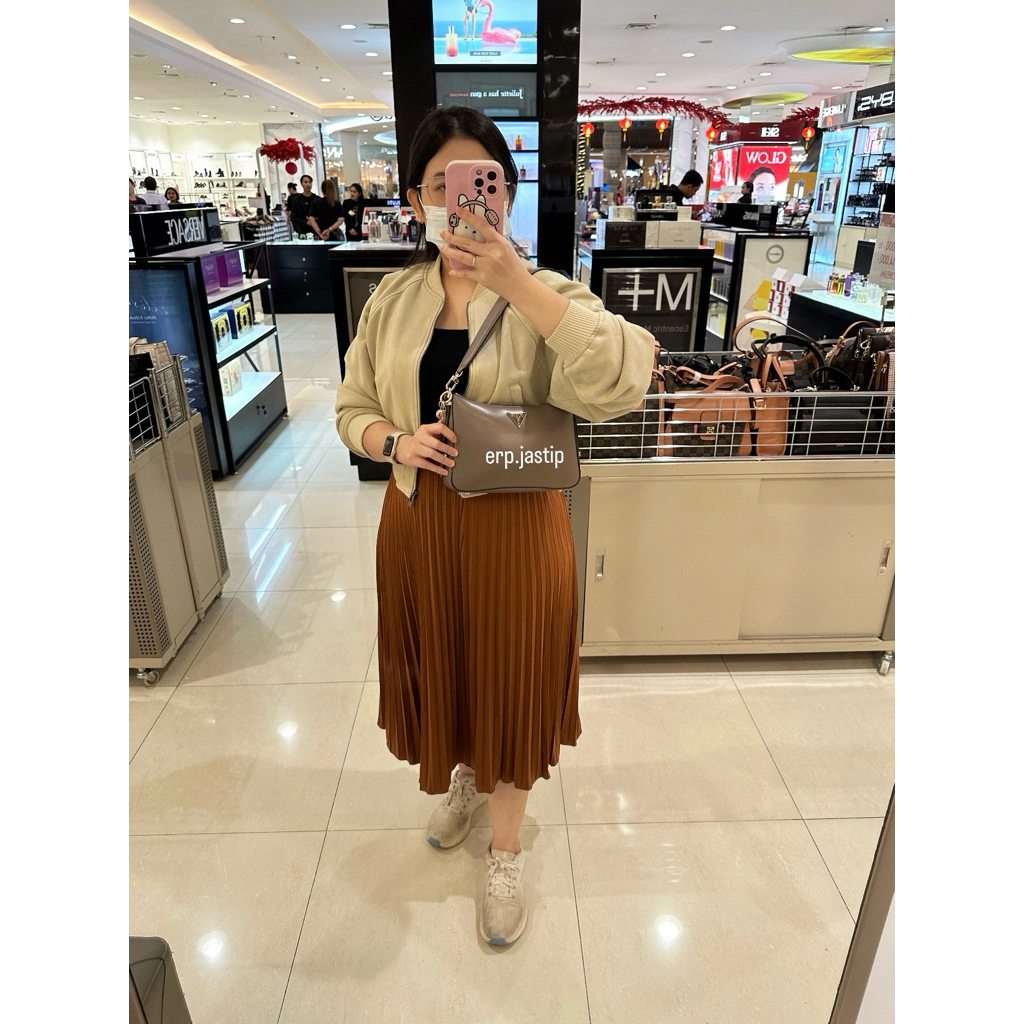 GUESS BAG [DARYNA TOP ZIP SHOULDER BAG]