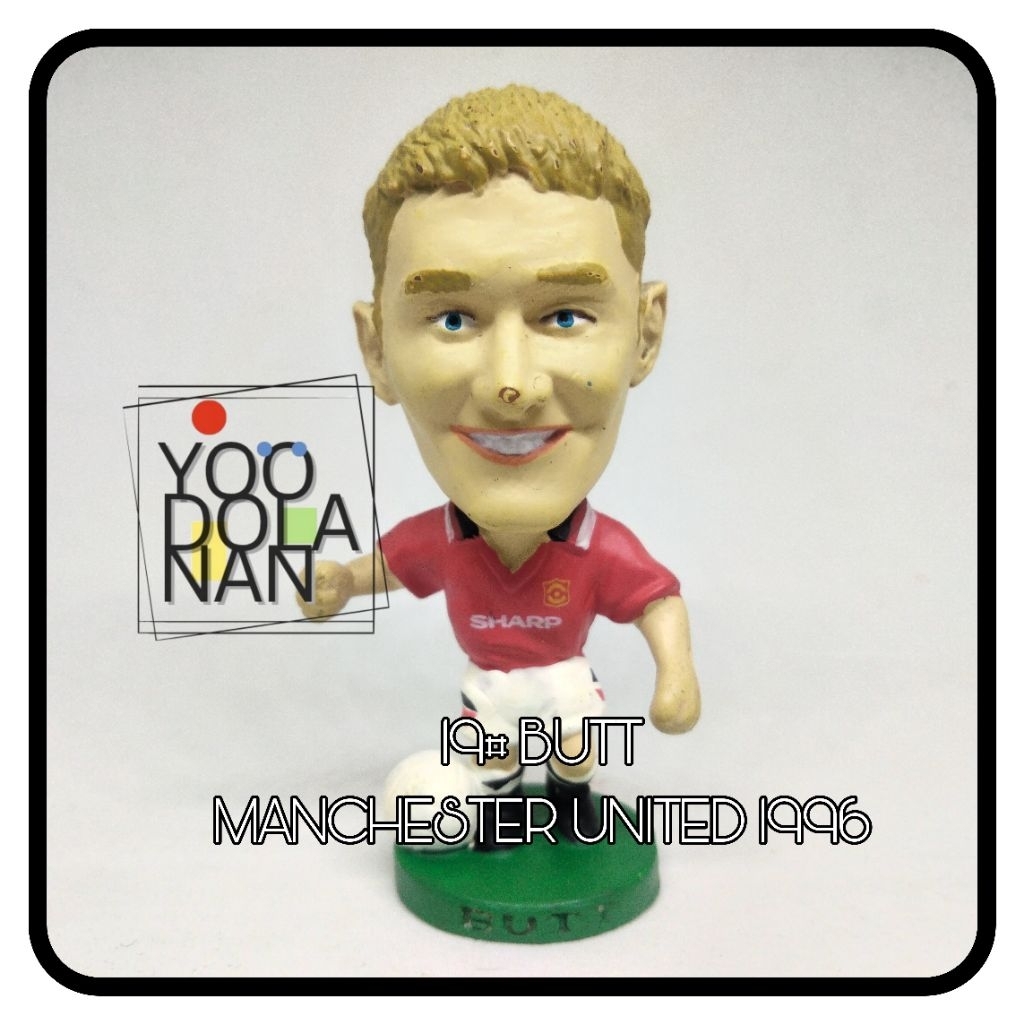 19# BUTT - MANCHESTER UNITED 1996 CORINTHIAN PROSTARS FIGURE PEMAIN BOLA