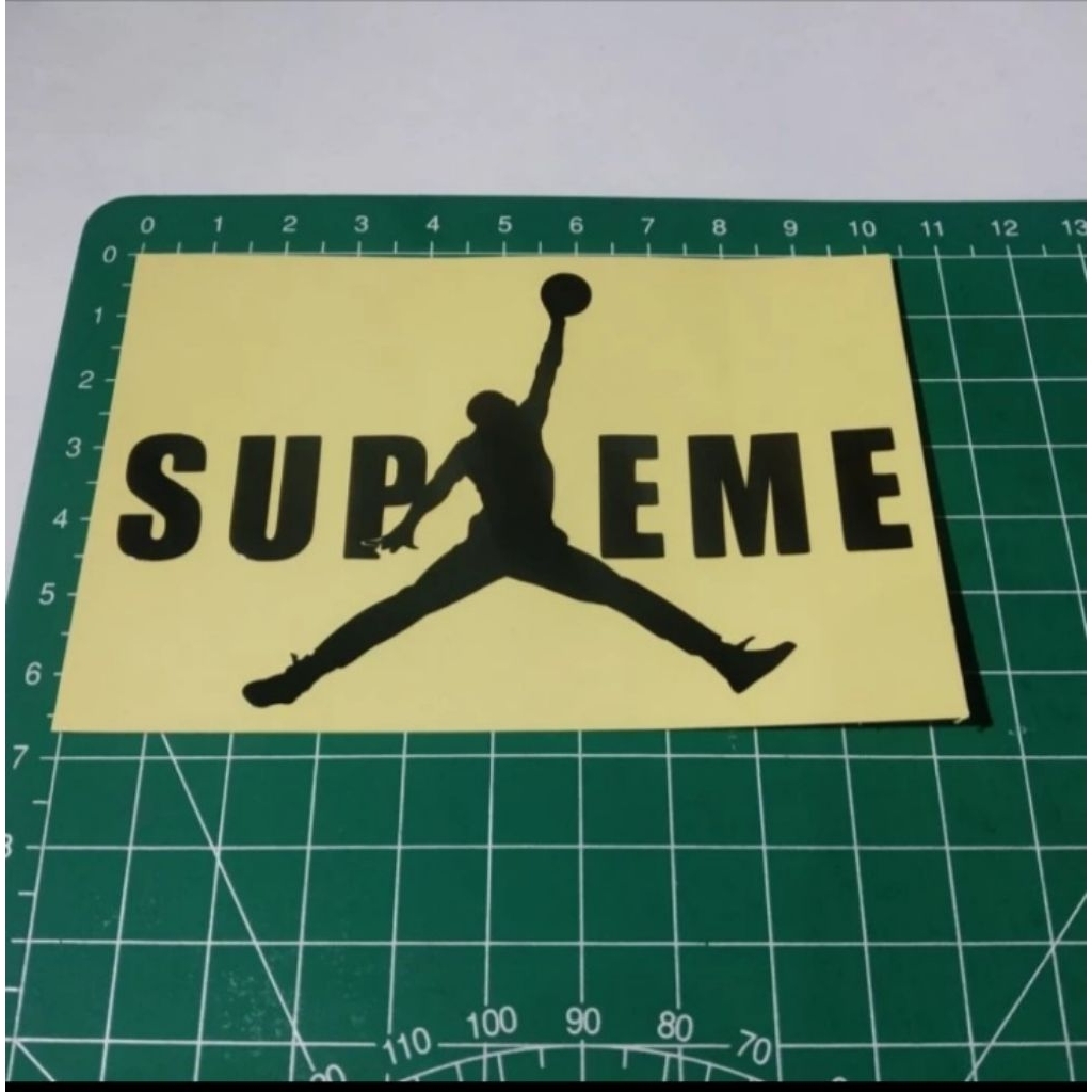 

stiker cutting supreme jordan