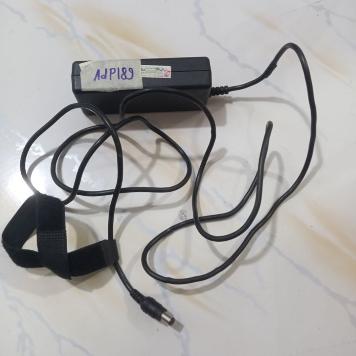 Charger Laptop Toshiba Satelite M200 Adaptor 15V 4A Second Bekas 189