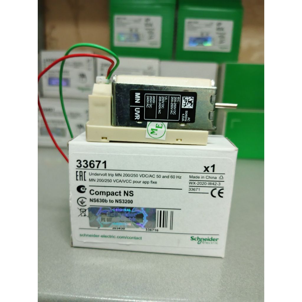 MN/UVR Schneider 336671 200/250V