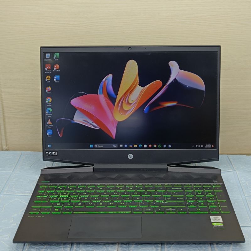 LAPTOP HP PAVILION GAMING 15 INTEL CORE I5-10300H RAM 8 GB SSD 512 GB RTX2060