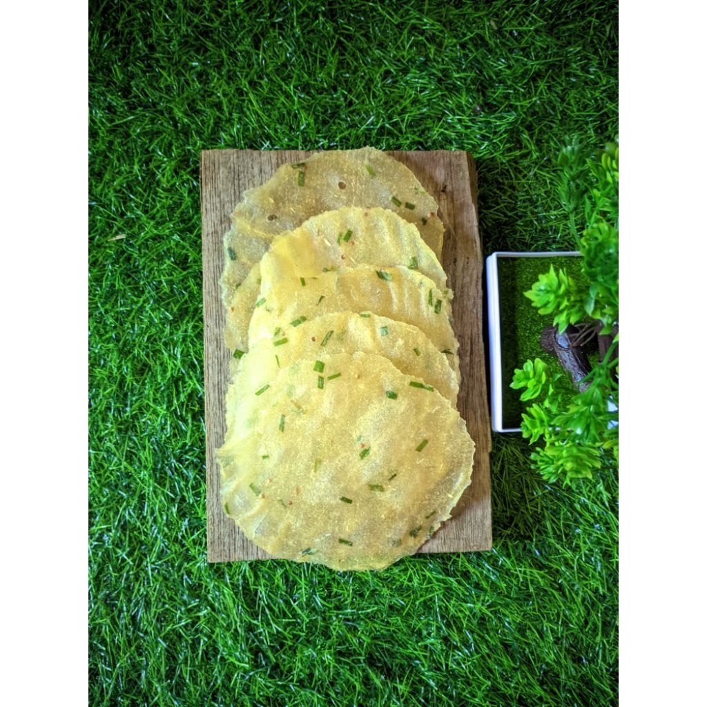

Opak / Samiler Singkong Asli Gunung Andong Mentah Siap Goreng ( harga per 1kg) Gurih Renyah