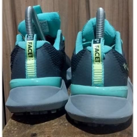 preloved sepatu  columbia