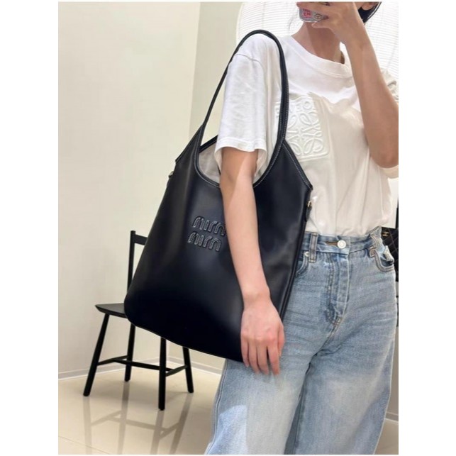 Miu Ivy Leather Tote Bag / Tas Selempang Wanita