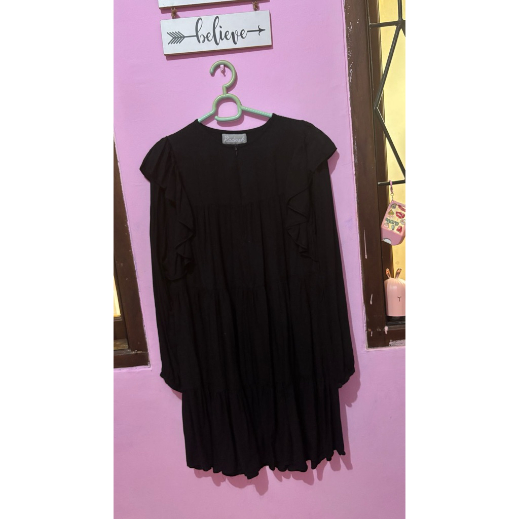 Preloved Radwah Black Hitam Dress Rok Tunik Resleting Atasan Blouse Clothing Wanita Women
