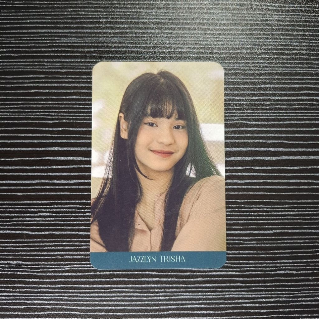 Photocard PC JKT48 Trisha Kalender 2025 A Gaze of Dream