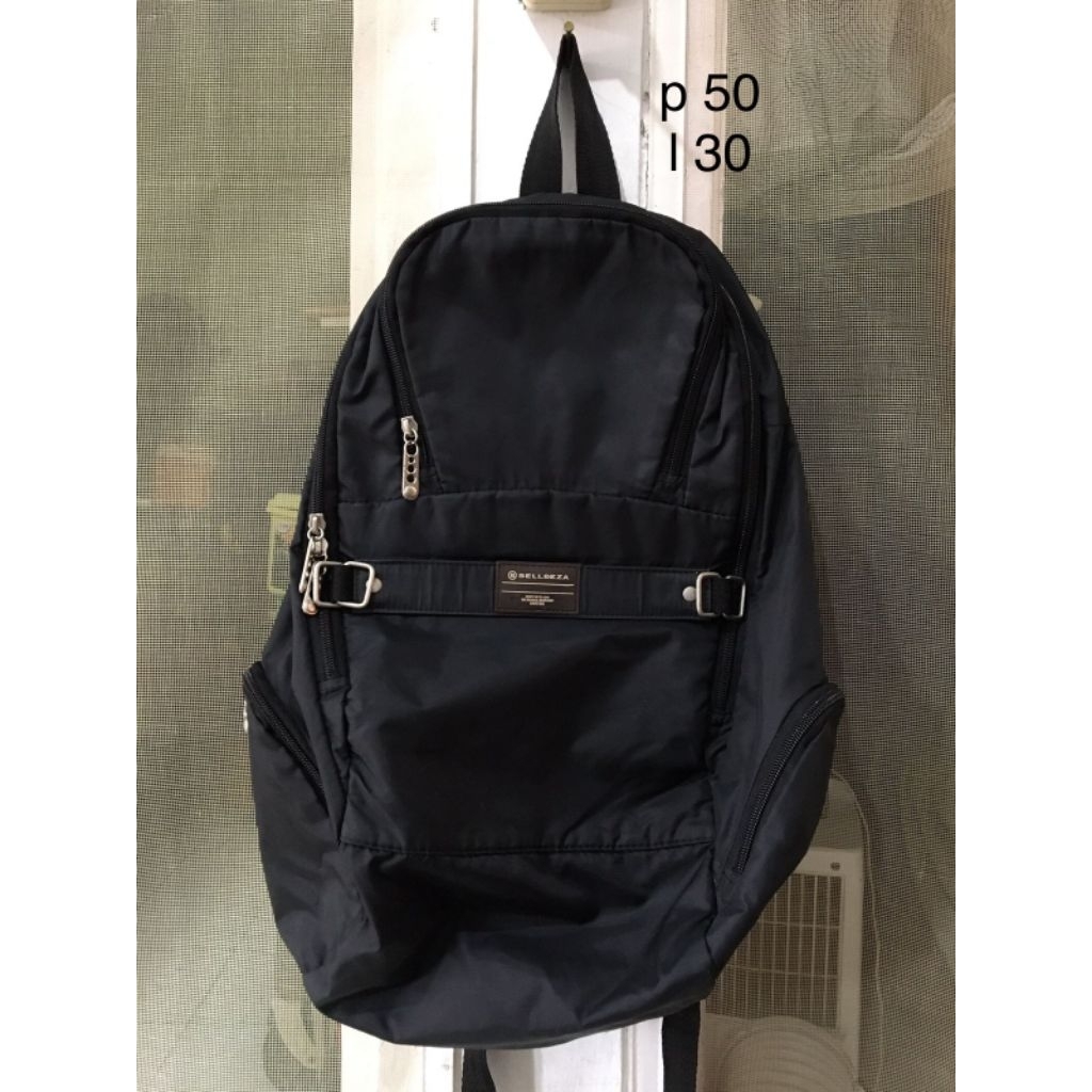 Tas Ransel Hitam Belleza
