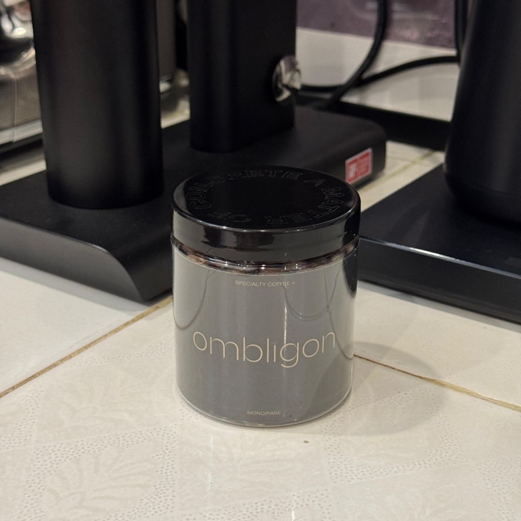 

AMOC Amsterdam- Colombia Ombligon Coffee Beans Kopi