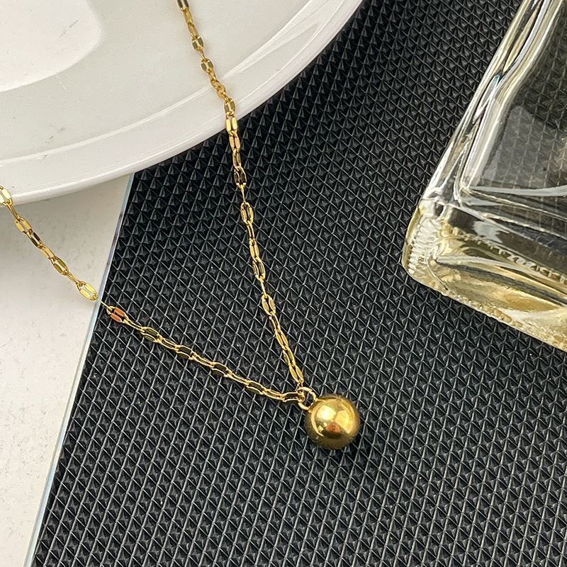 Kalung liontin bola manik-manik emas berkilau