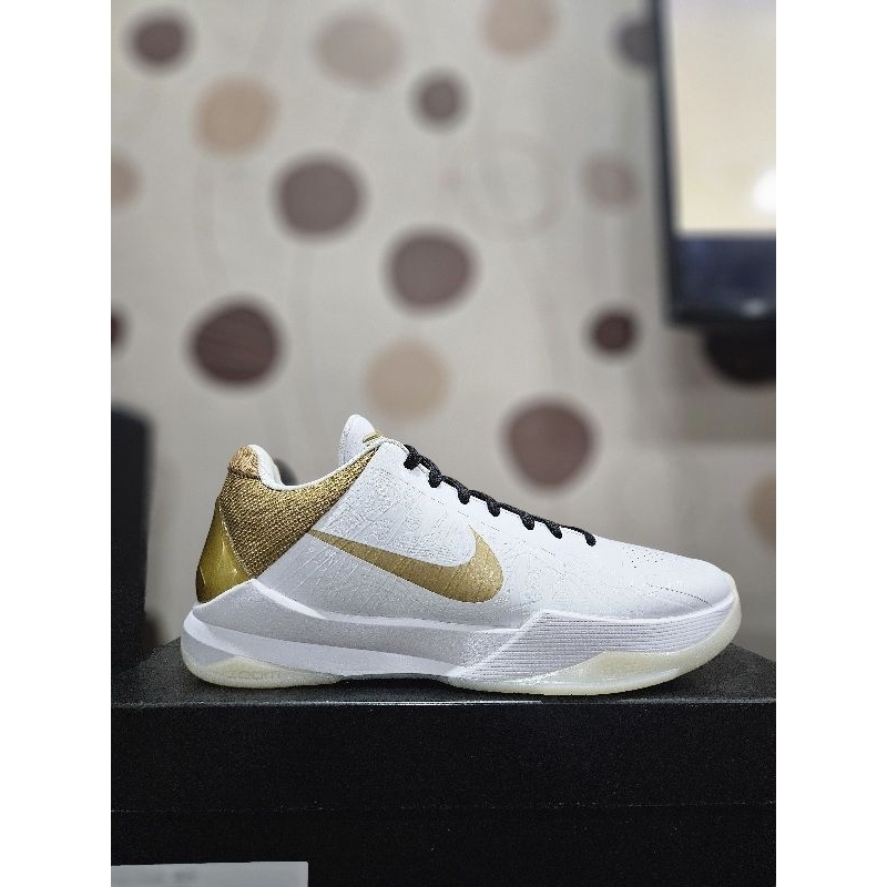 Kobe 5 Protro Big Stage Parade Original