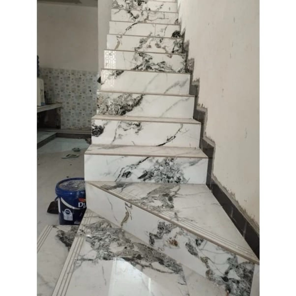 GRANIT ANAK TANGGA MOTIF MARMER PUTIH CUSTOM UKURAN