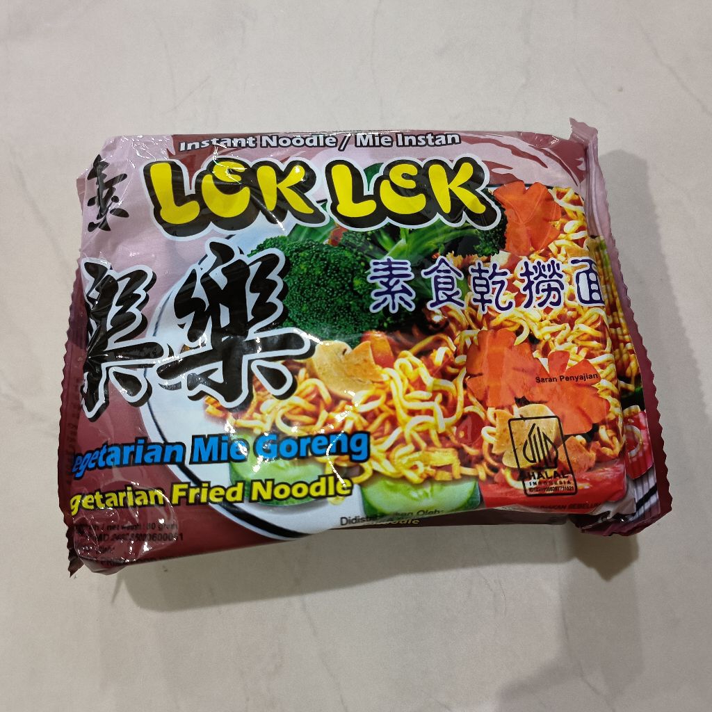 

MIE INSTAN VEGETARIAN " LEK-LEK