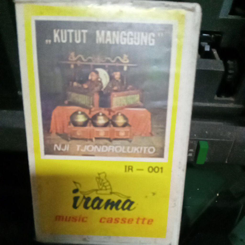 KASET PITA KUTUT MANGGUNG A335