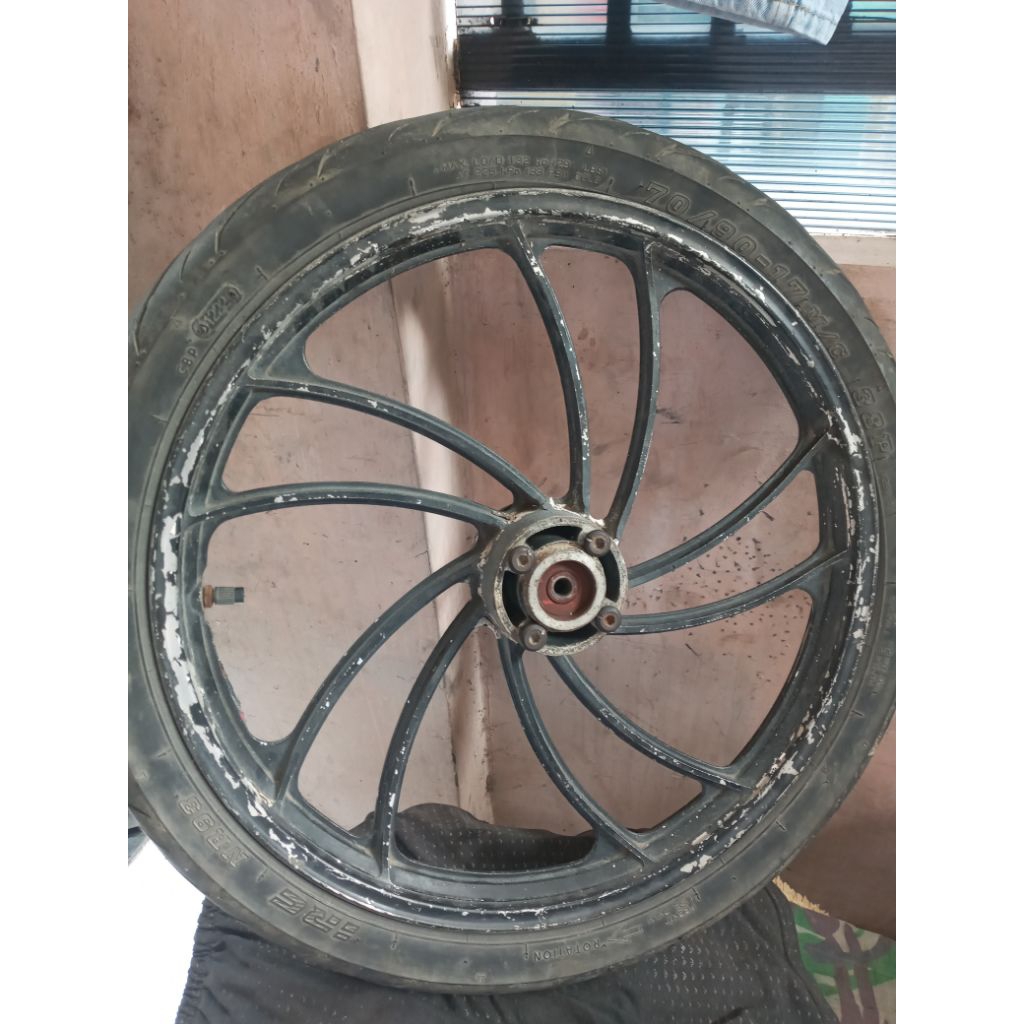 Velg Depan Cefiro Suzuki/Yamaha Ring 17 Original bekas