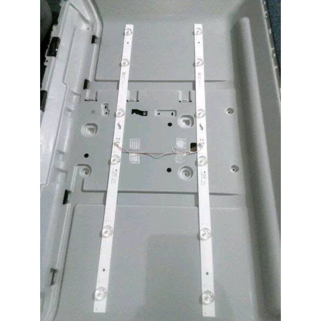 BL BACKLIGHT ORIGINAL CABUTAN TV LED PANASONIC TH-32E302G