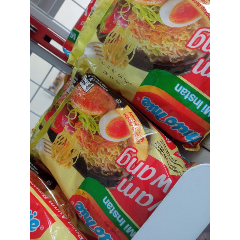 

indomie goreng/rebus
