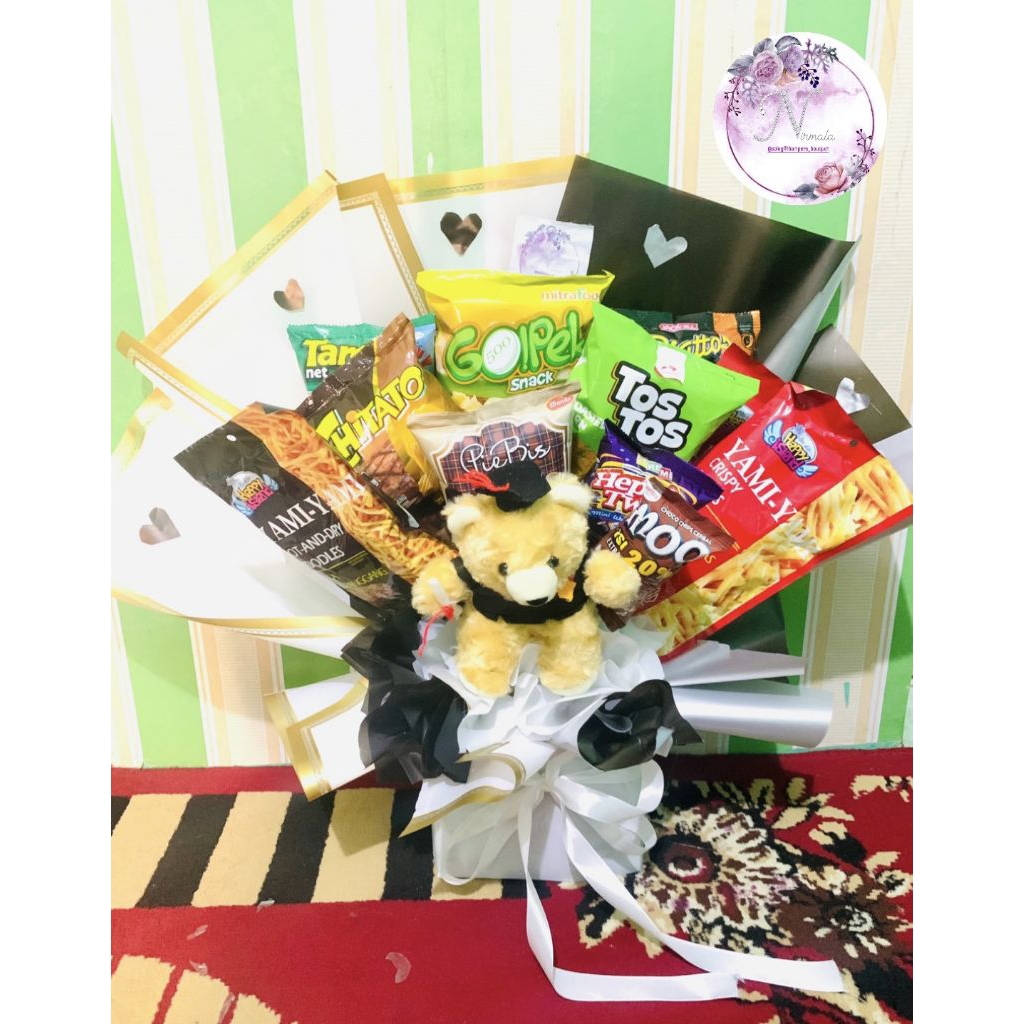 Buket Wisuda Jumbo Snack,Free Boneka Wisuda