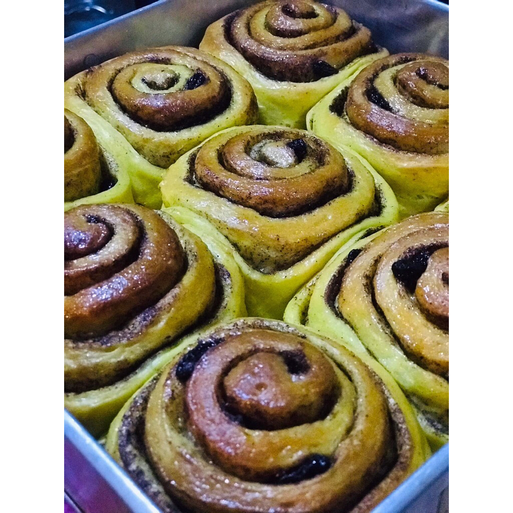 

Sourdough Cinnamon Rolls Bread