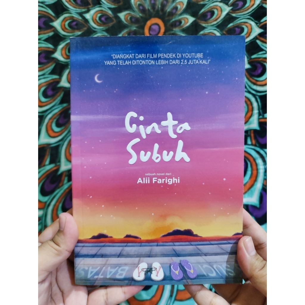 (Preloved) Novel Cinta Subuh - Alii Farighi