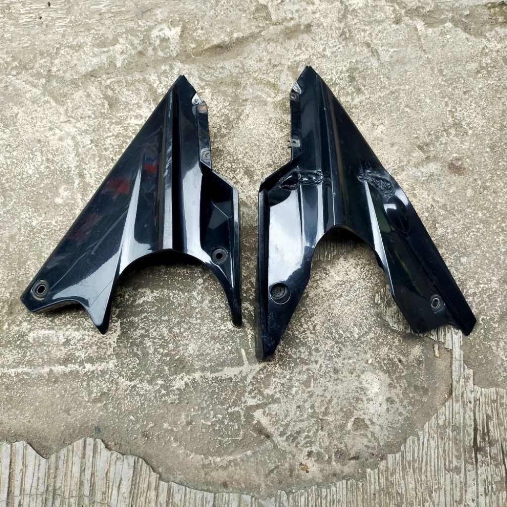 Cover Bodi Bawah Samping Kiri Kanan Mesin Under Cowell Cowel Undercowl Yamaha R15 V2 Lama Old Warna 