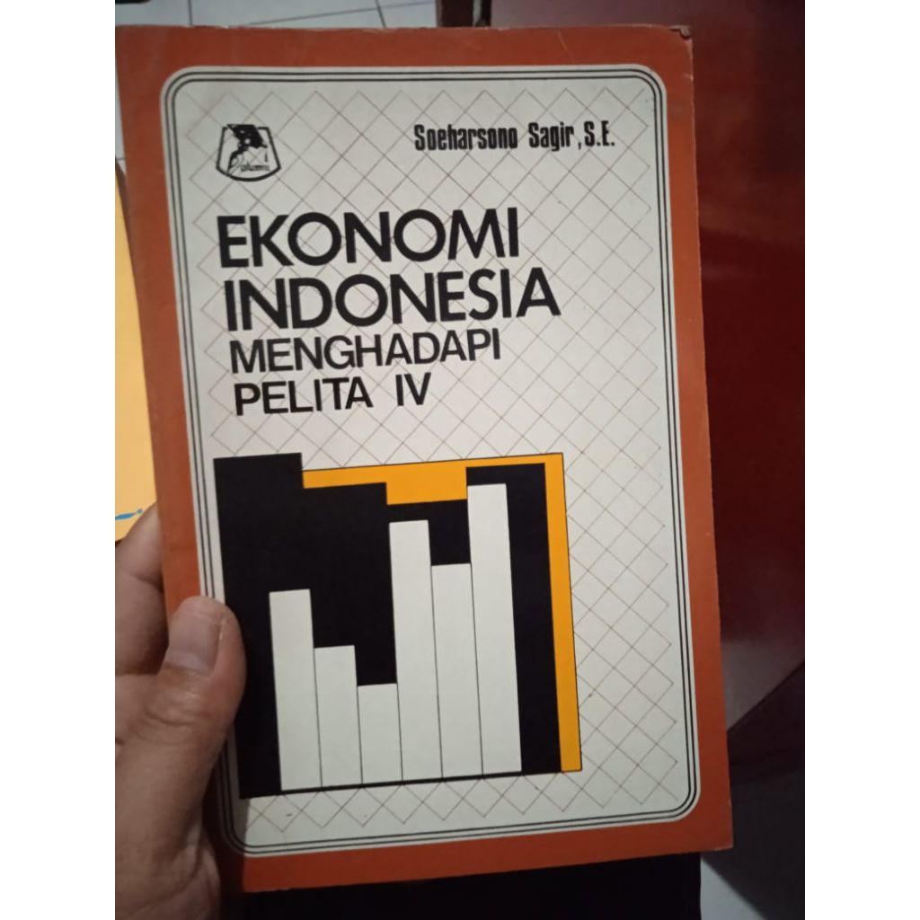 ekonomi Indonesia menghadapi pelita lV bekas original