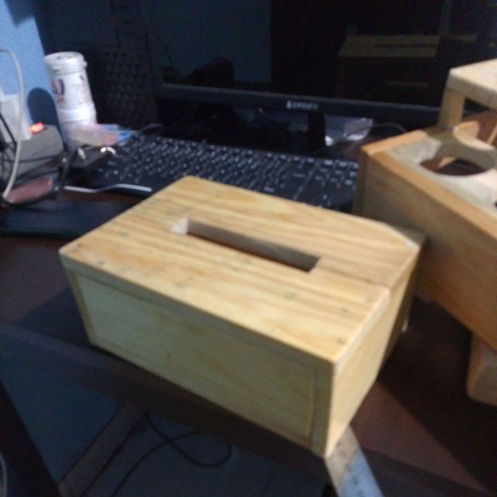 Kotak Tisu kayu/kerajinan kayu