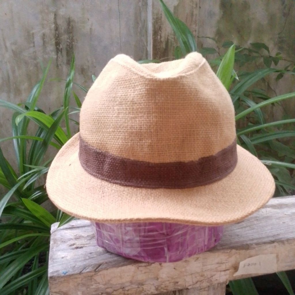 Topi Fedora jerami hat jazz preloved