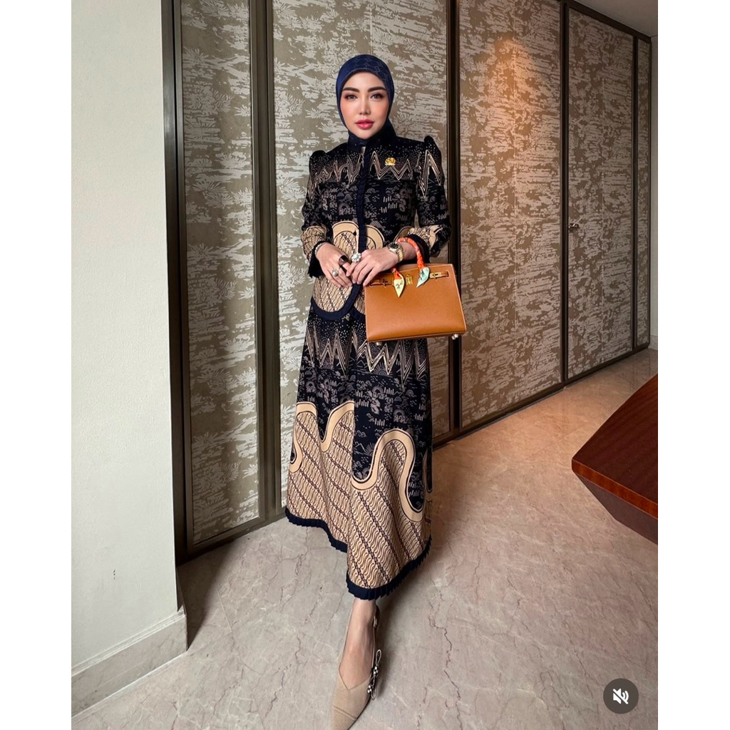 ATASAN + ROK BATIK INDONESIA