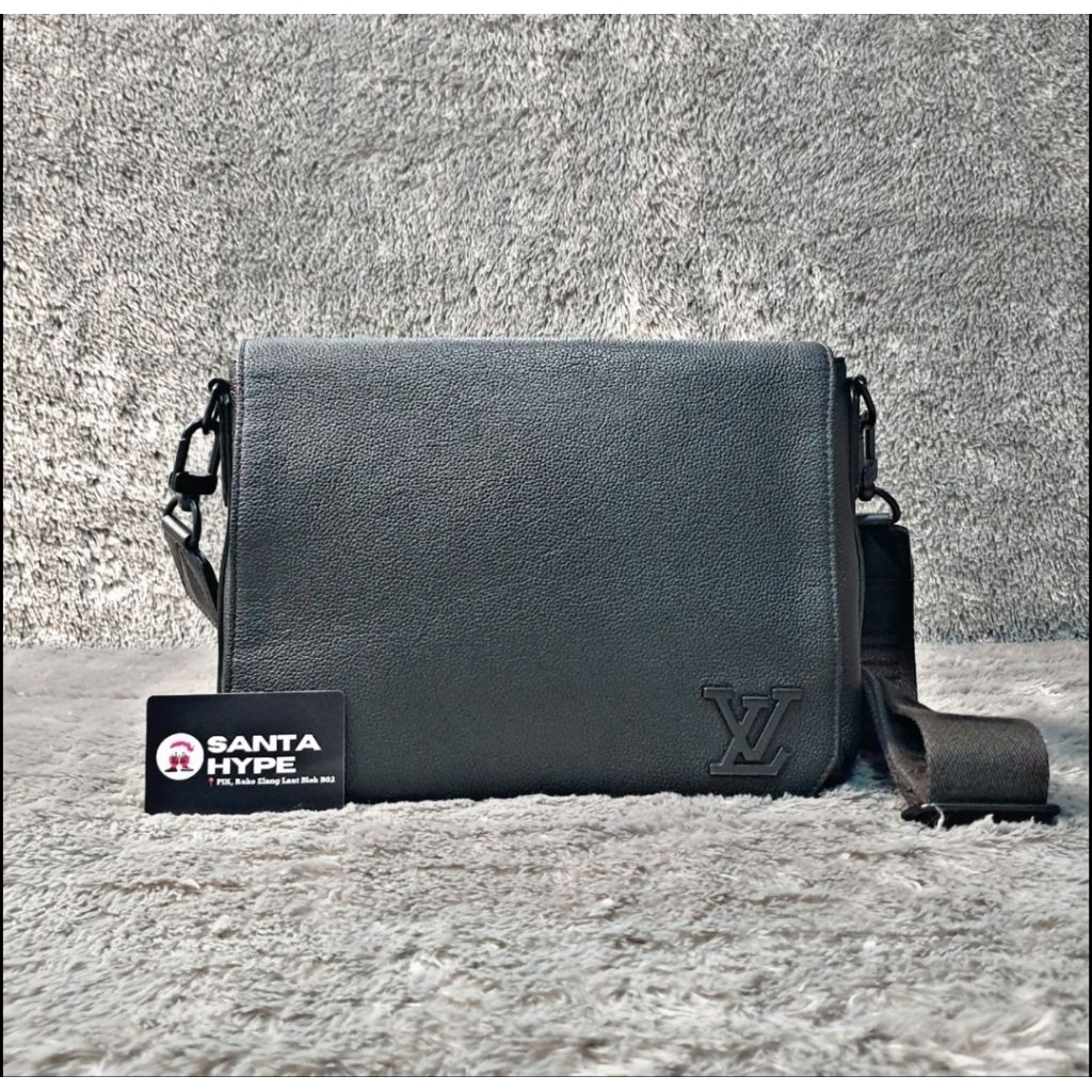 Louis Vuitton Aerogram Messenger Bag