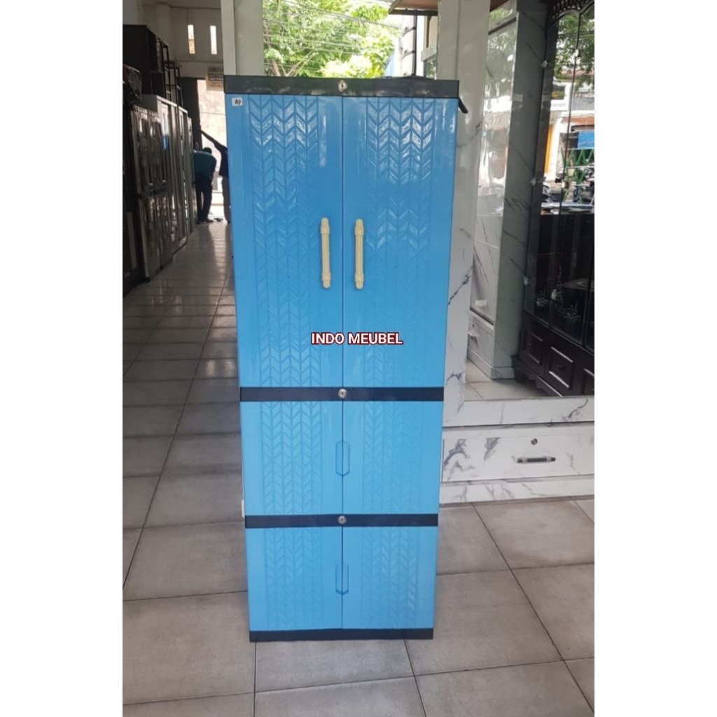 Lemari Plastik Minimalis , Lemari pakaian Plastik, full kunci (cocok untuk anak kost)