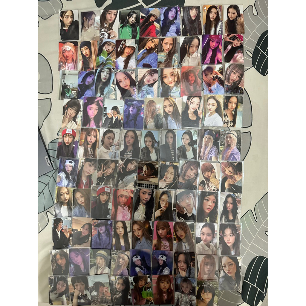 New Jeans Official PC Photocard NJS NewJeans OMG Cimol Headphone Earmuff Anime Minji Hanni Haerin Wi
