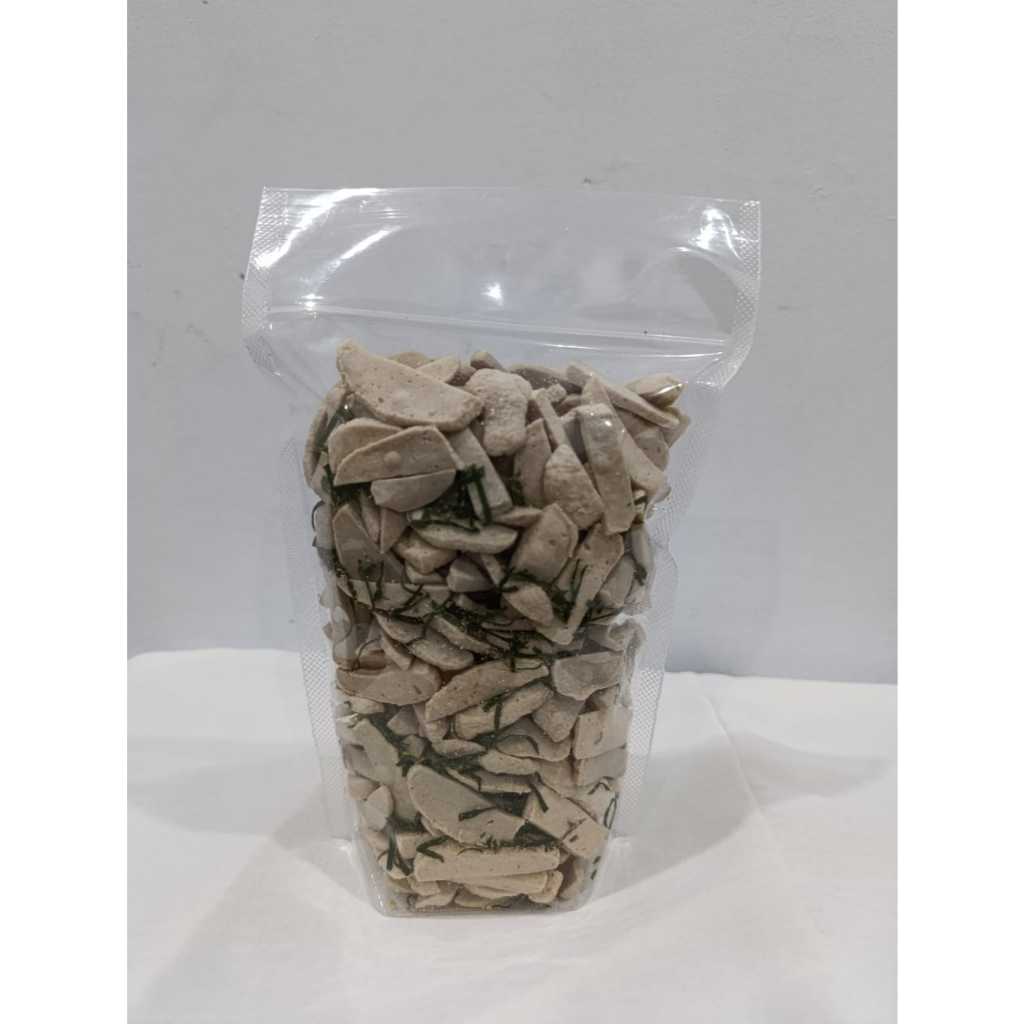 

wiw BASRENG 500gr Khas Tasikmalaya SIBOCIL Original dan Pedas / Cemilan / Makanan pedas daun jeruk