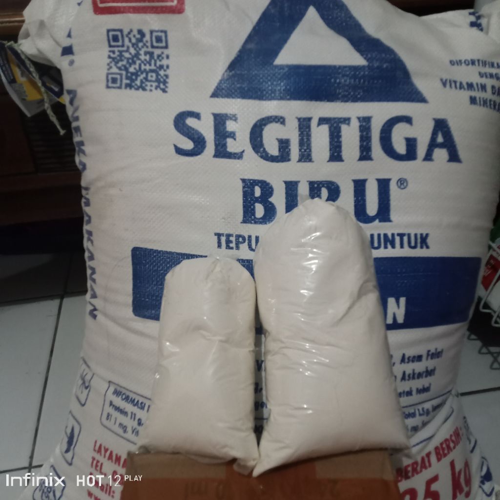 

TEPUNG TERIGU REPACKING / CURAH SEGITIGA BIRU