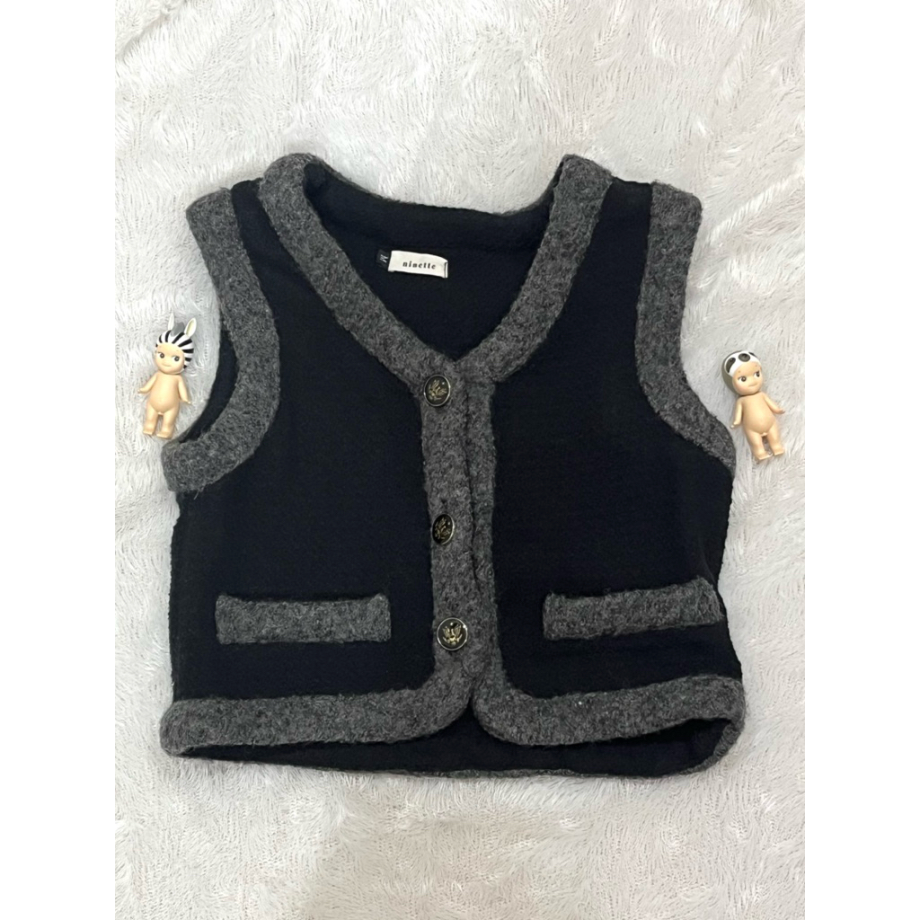 Black and Gray Wool Vest | Ninette Preloved