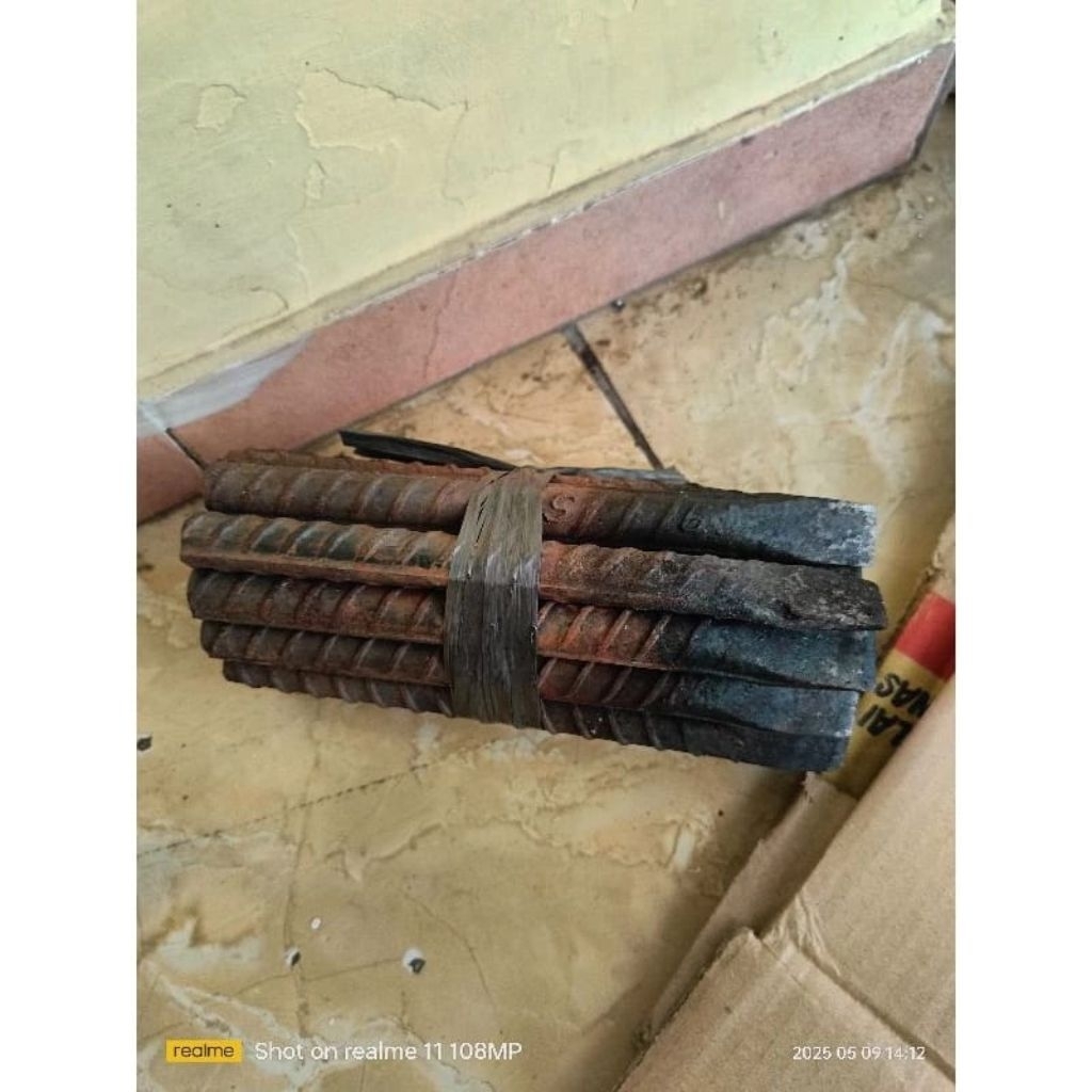 Betel Baja ulir / Betal tembok / Betel Rumah 22cm Sepuhan