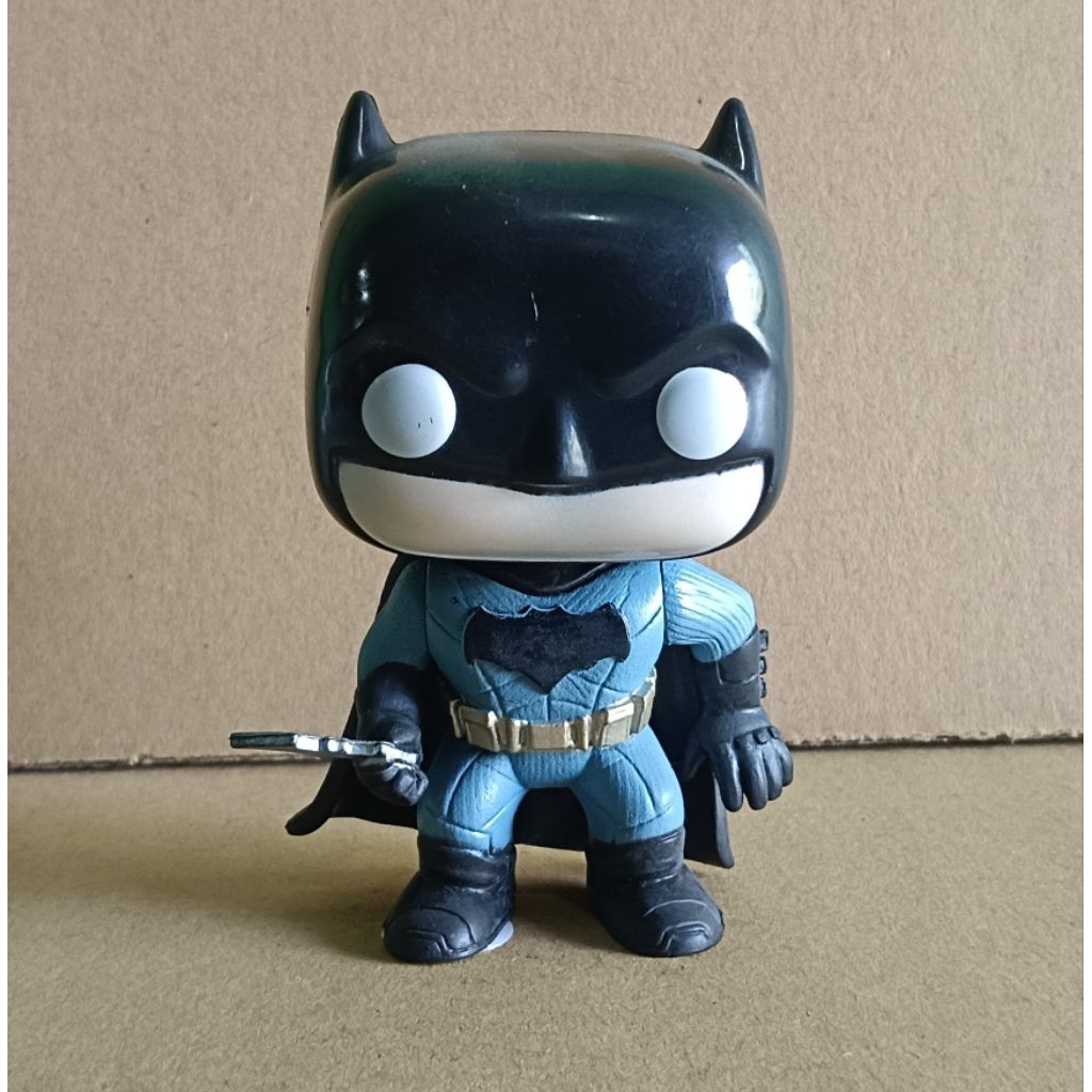 MAINAN ACTION FIGURE BATMAN