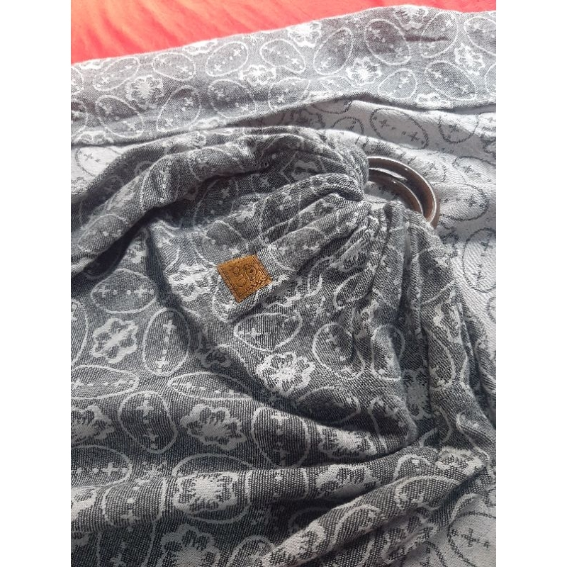 gendongan bayi ringsling jacquard cuddle me preloved like new