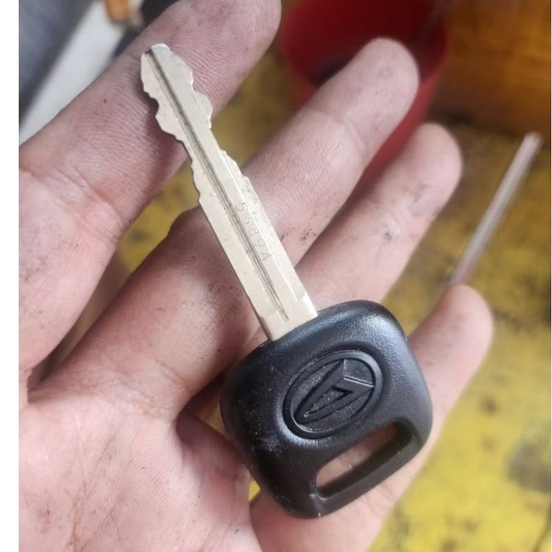 kunci bekas xenia original